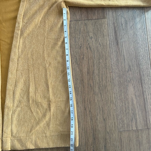 Handmade Cardigan 🧵🪡 - Picture 3 of 3